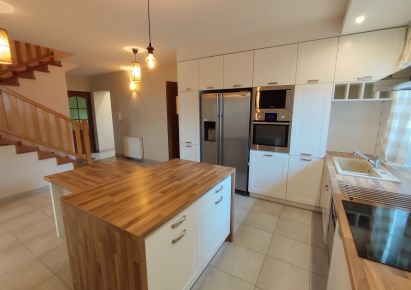 dom na wynajem - Stryków (gw), Nowostawy Górne