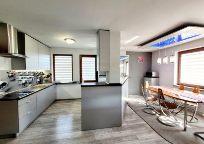 dom na sprzedaż - Bełchatów